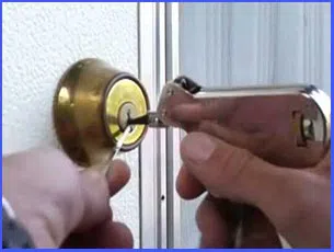 Cutler Bay Locksmith Service Cutler Bay, FL 305-744-5501 - 20-emergency-opening